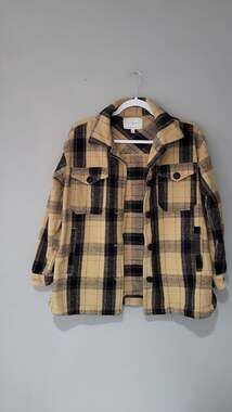 Lucky Brand Yellow and Black Plaid Flannel Shacket Size Small